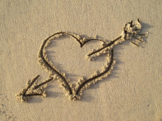 0_1731153782020_Love-spells-in-beach-islands.jpg